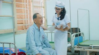 chăm sóc bênh nhân ung thư bị tiêu chảy