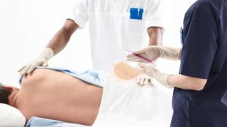 Chăm sóc bệnh nhân ung thư bị loét tì đè