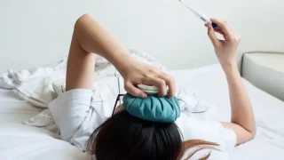 Cách hạ sốt cho người lớn tại nhà