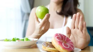 Ăn gì và kiêng gì để tránh bị sẹo lồi